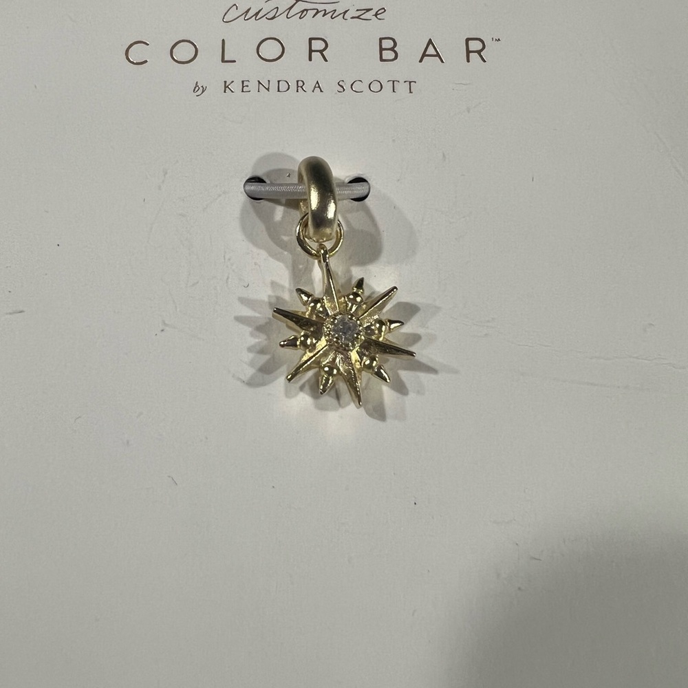 Kendra Scott sunburst charm